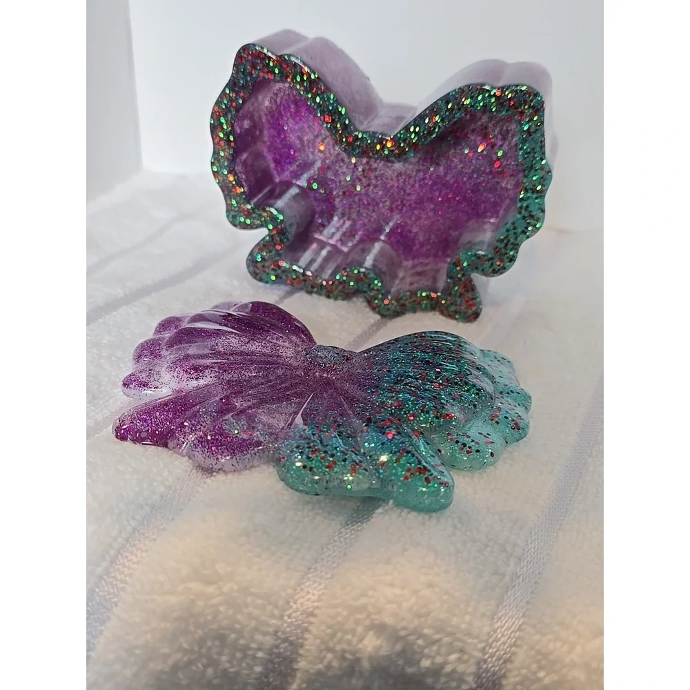 Handmade Resin Bow Shaped‎ Trinket Box With Lid Purple Green Glitter 769